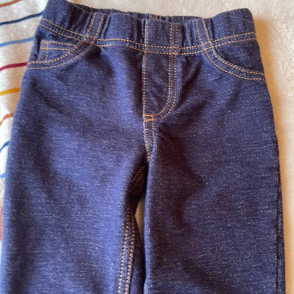 💖3/$15💖 Carters Jeans & Onesie Outfit